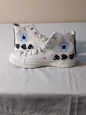 Converse x PLAY Comme des Garçons Chuck 70 Milk/Black Multi Heart Size: 8